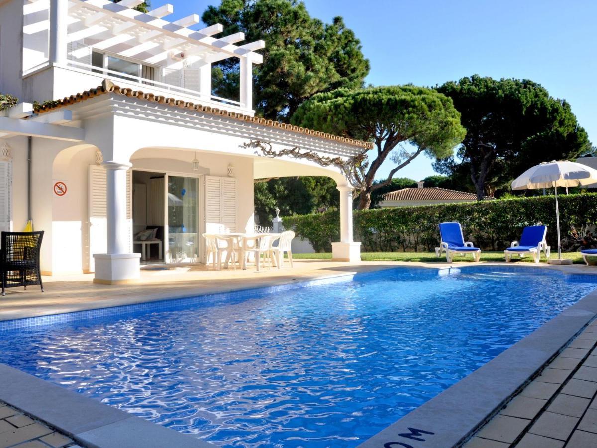 Comfortable Holiday Home In Vilamoura With Pool Kültér fotó