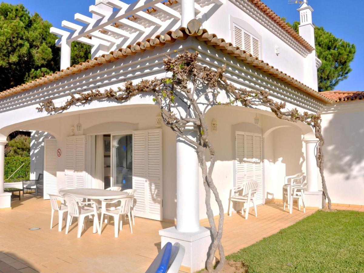 Comfortable Holiday Home In Vilamoura With Pool Kültér fotó
