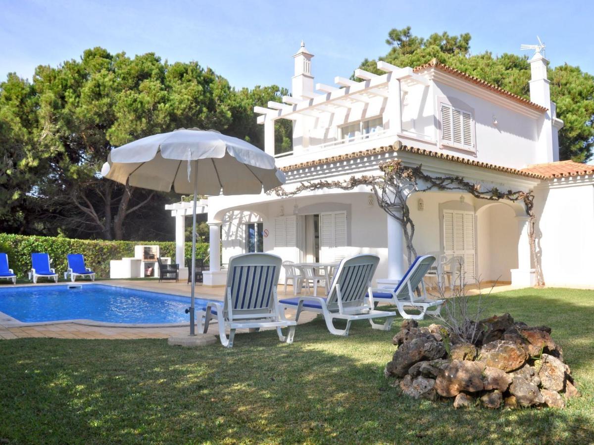 Comfortable Holiday Home In Vilamoura With Pool Kültér fotó