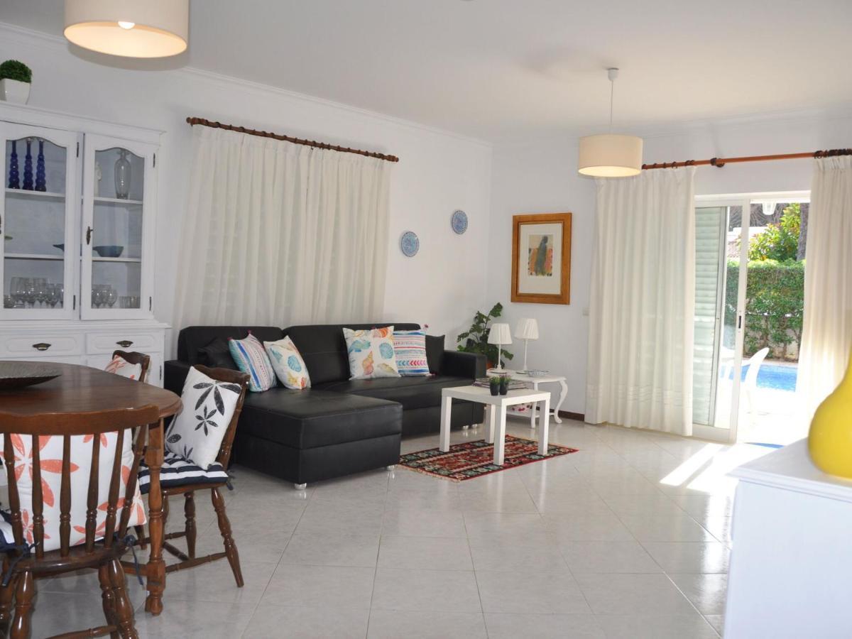 Comfortable Holiday Home In Vilamoura With Pool Kültér fotó