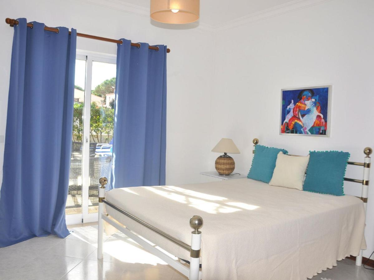 Comfortable Holiday Home In Vilamoura With Pool Kültér fotó